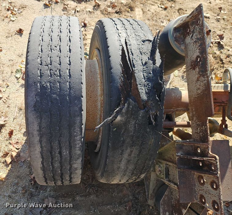 image for item EB8427 Truck and trailer parts