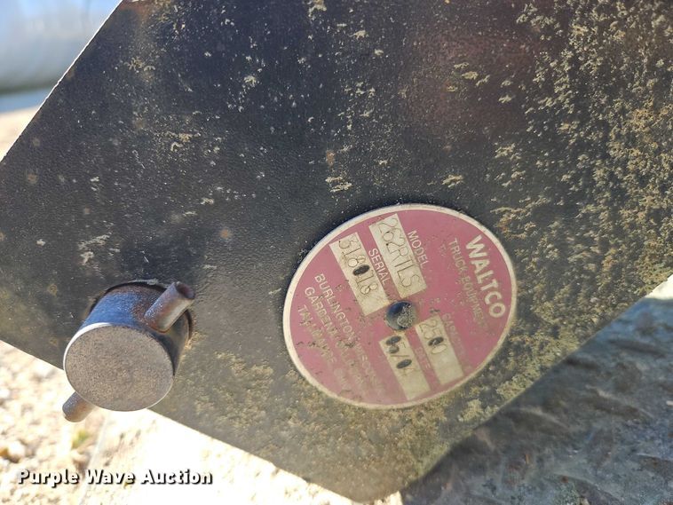 image for item EB8427 Truck and trailer parts