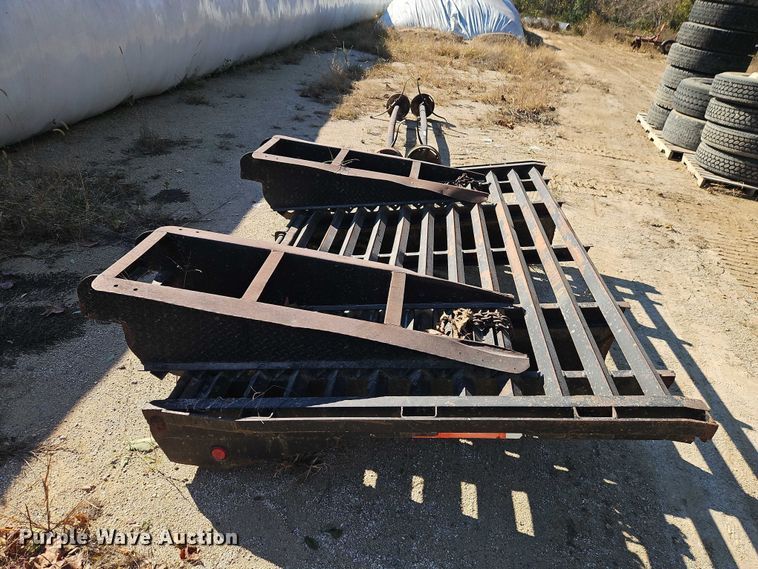 image for item EB8427 Truck and trailer parts