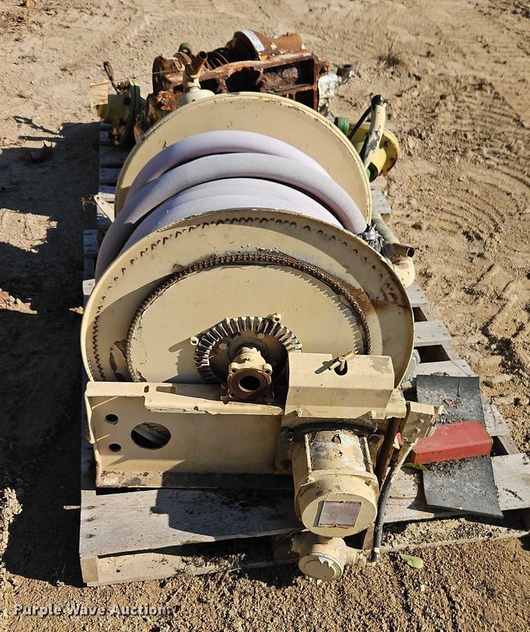 image for item EB8427 Truck and trailer parts