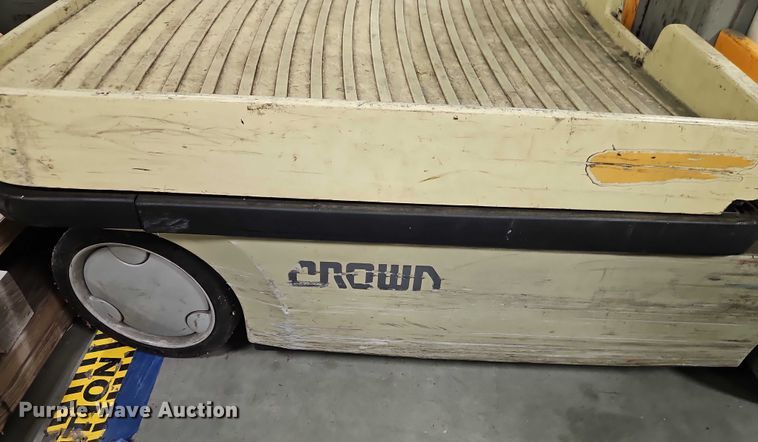 image for item EB8435 (3) Crown WAV50-118 vertical lifts