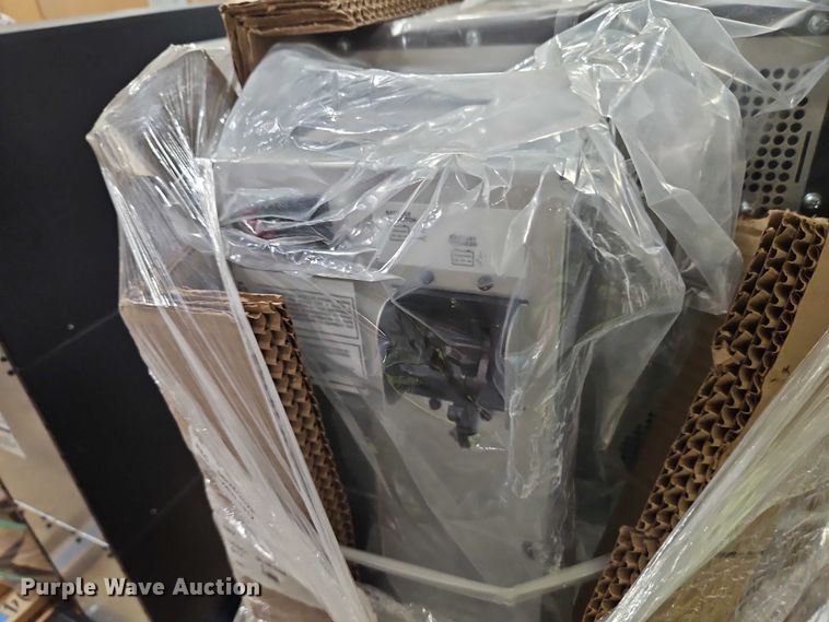 image for item EB8437 (6) Eaton 9155-15 uninterruptable power supply 