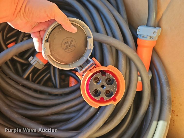 image for item EB8442 (6) 100' industrial distribution cords