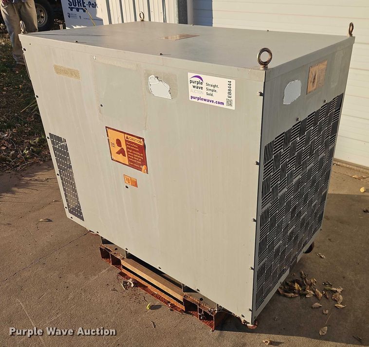 image for item EB8444 Avtron Millennium LPH400 D43233 load bank