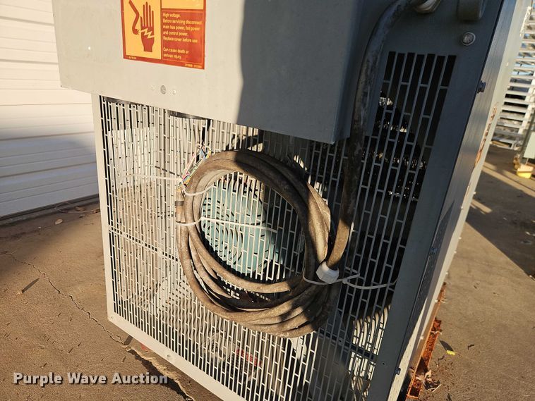 image for item EB8444 Avtron Millennium LPH400 D43233 load bank