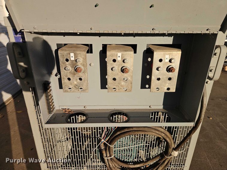 image for item EB8444 Avtron Millennium LPH400 D43233 load bank