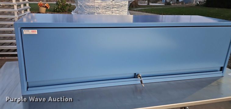 image for item EB8449 (13) Lista cabinets