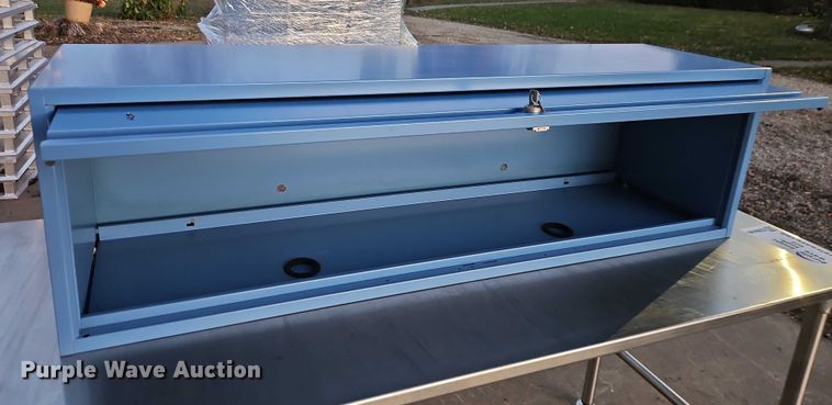 image for item EB8449 (13) Lista cabinets