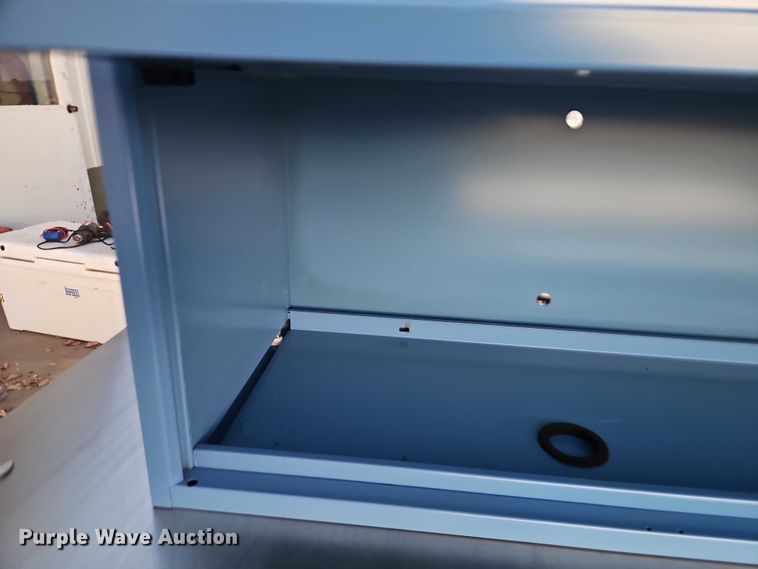 image for item EB8449 (13) Lista cabinets