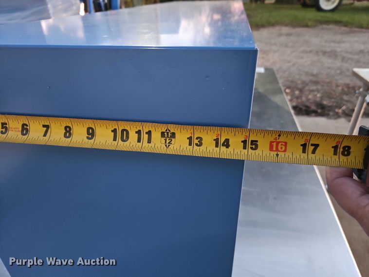 image for item EB8449 (13) Lista cabinets