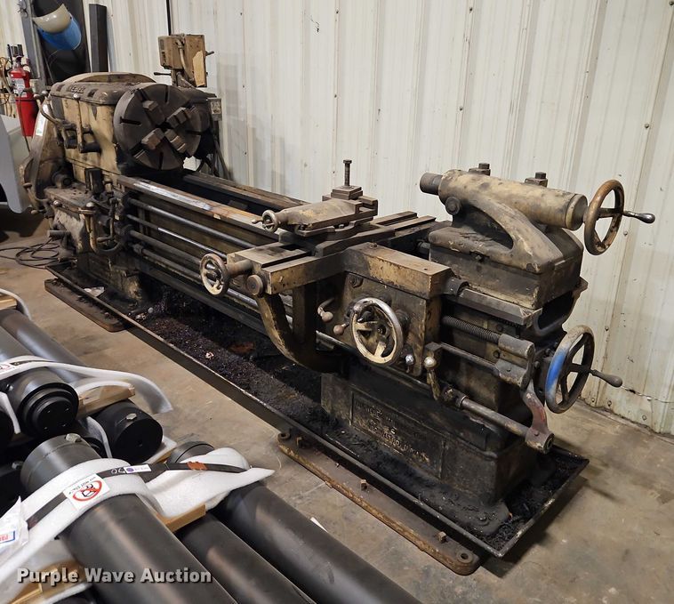 image for item EB8451 Nebel metal lathe