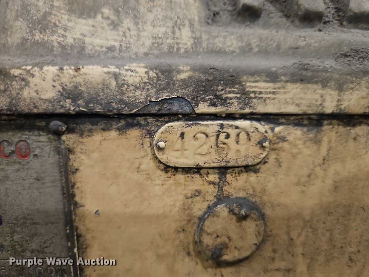 image for item EB8451 Nebel metal lathe