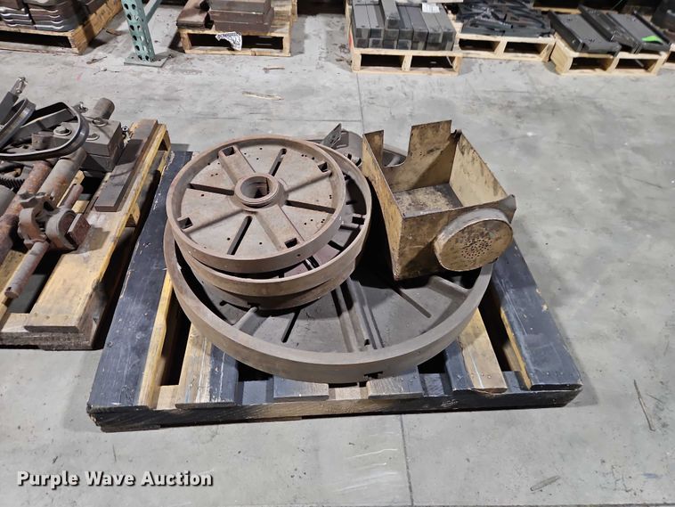 image for item EB8451 Nebel metal lathe