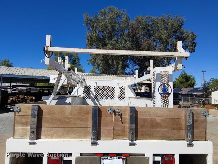 image for item EC1249 2023 RAM 4500HD Crew Cab flatbed truck