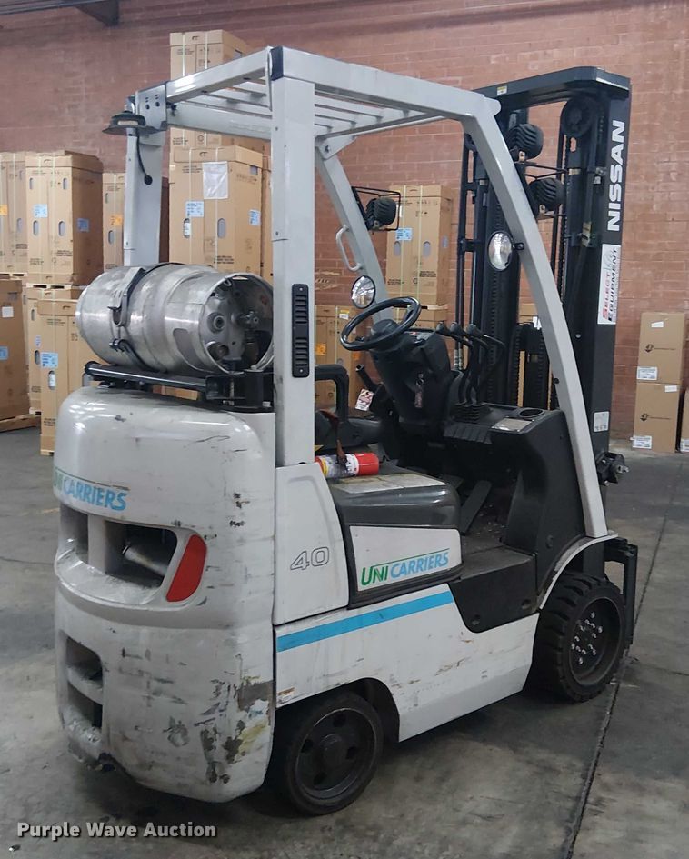 image for item EC1272 2016 UniCarriers CFS40 forklift