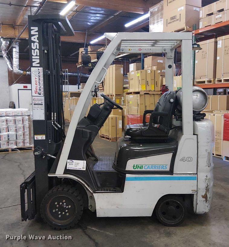 image for item EC1272 2016 UniCarriers CFS40 forklift