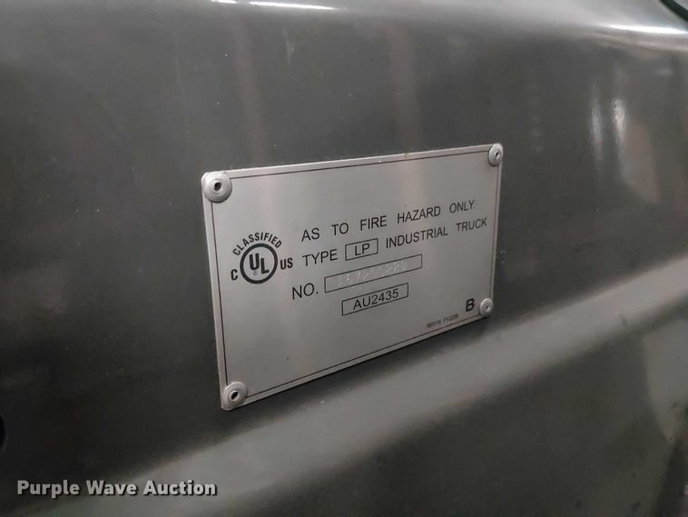 image for item EC1272 2016 UniCarriers CFS40 forklift