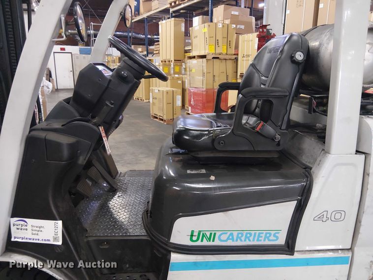 image for item EC1272 2016 UniCarriers CFS40 forklift
