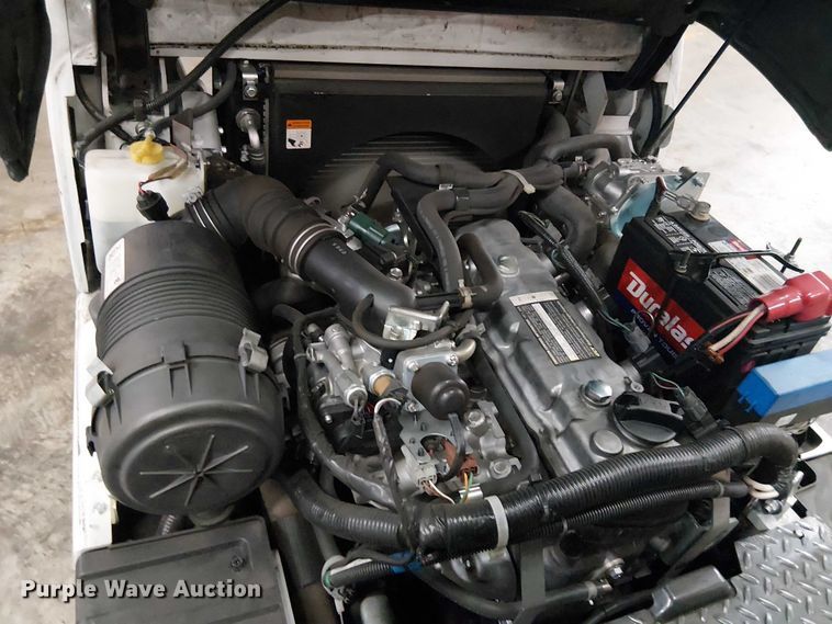 image for item EC1272 2016 UniCarriers CFS40 forklift