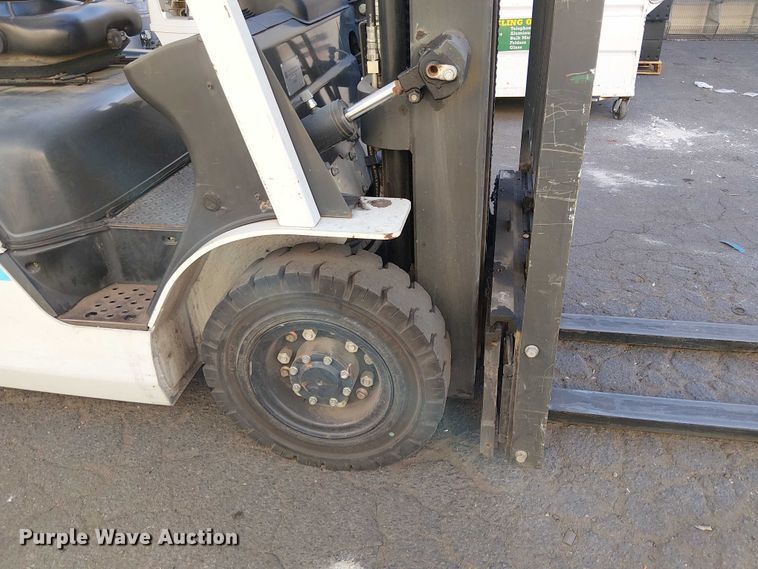 image for item EC1273 2016 UniCarriers PF50 forklift