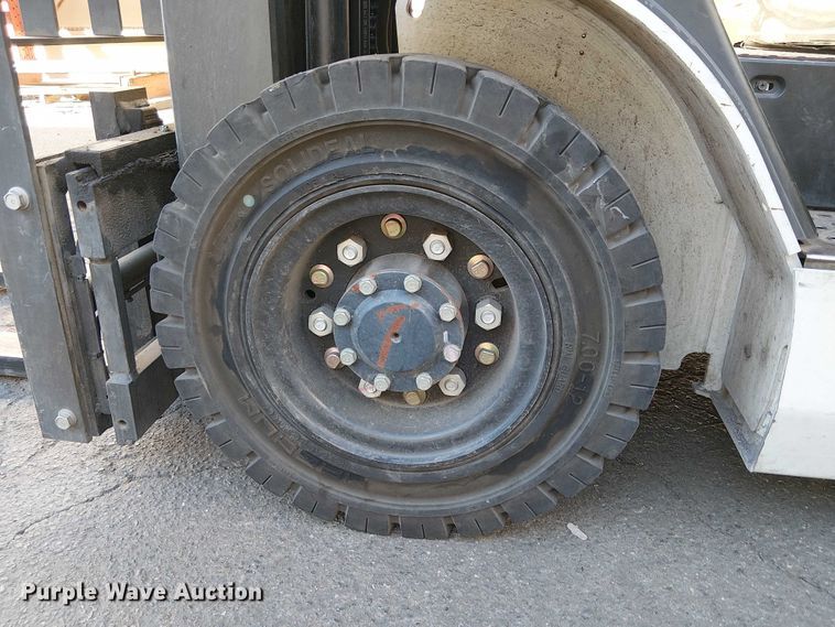 image for item EC1273 2016 UniCarriers PF50 forklift