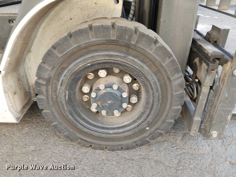 image for item EC1273 2016 UniCarriers PF50 forklift