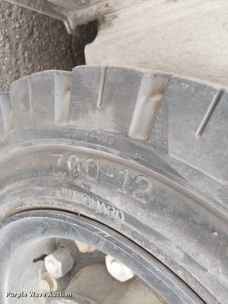 image for item EC1273 2016 UniCarriers PF50 forklift