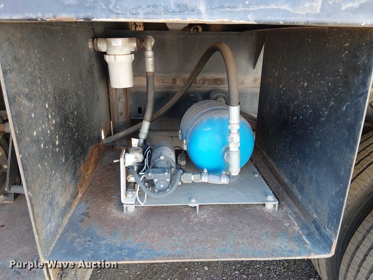 image for item EC1276 2008 Ford F450 Super Duty flatbed truck