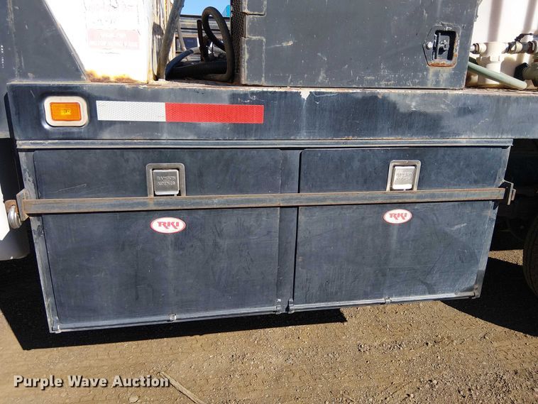 image for item EC1276 2008 Ford F450 Super Duty flatbed truck