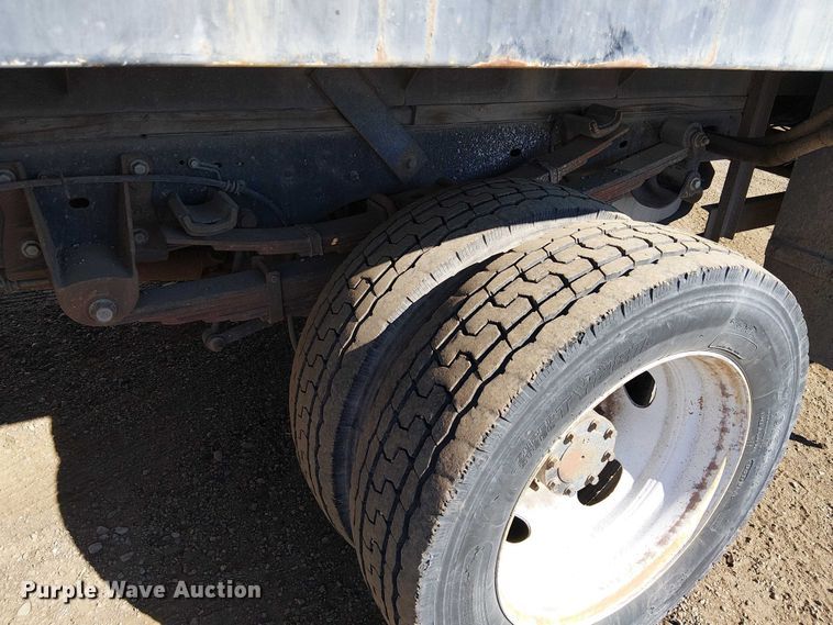 image for item EC1276 2008 Ford F450 Super Duty flatbed truck