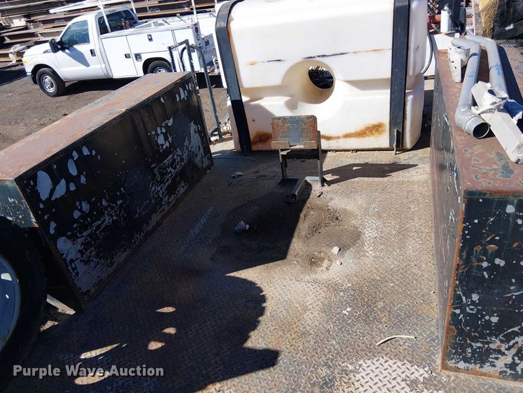 image for item EC1276 2008 Ford F450 Super Duty flatbed truck