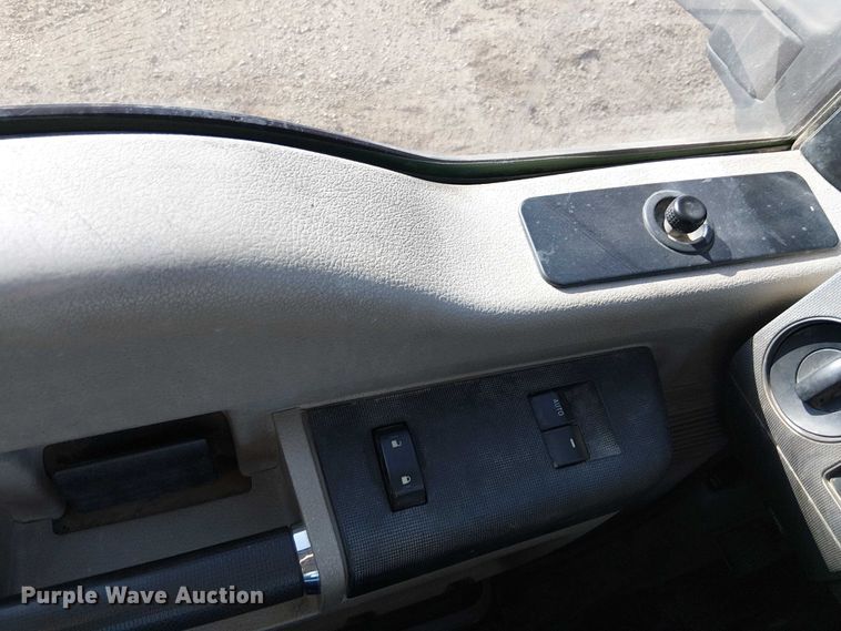 image for item EC1276 2008 Ford F450 Super Duty flatbed truck