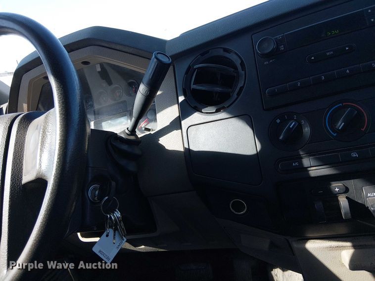 image for item EC1276 2008 Ford F450 Super Duty flatbed truck