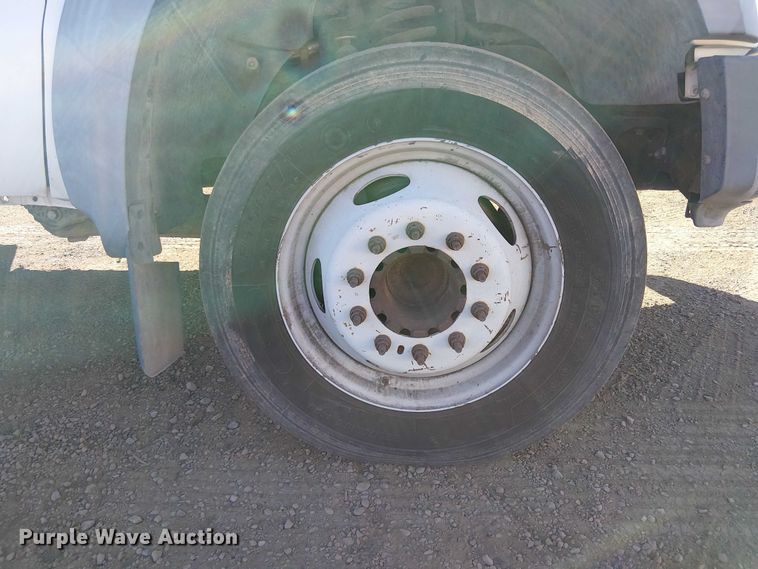 image for item EC1276 2008 Ford F450 Super Duty flatbed truck