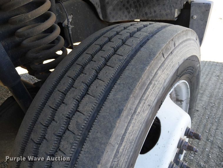 image for item EC1276 2008 Ford F450 Super Duty flatbed truck