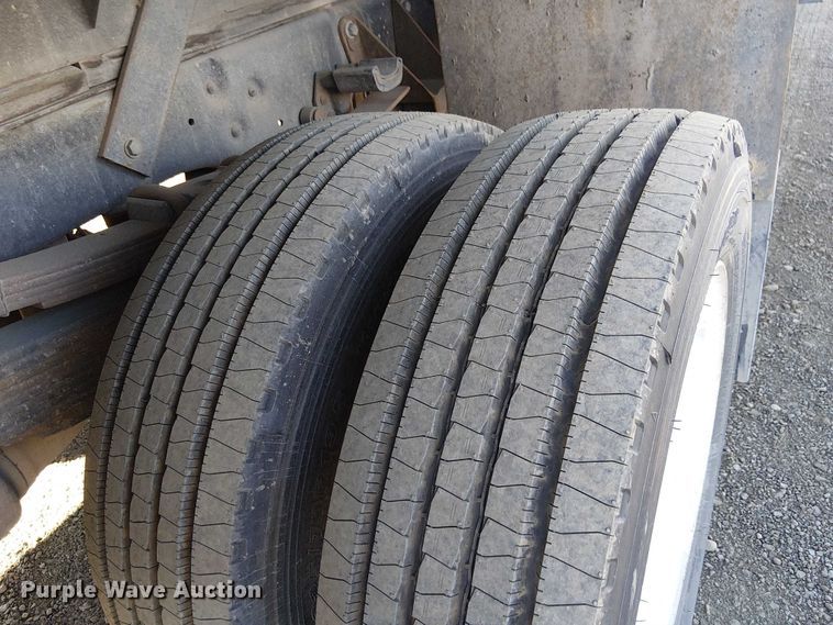 image for item EC1276 2008 Ford F450 Super Duty flatbed truck