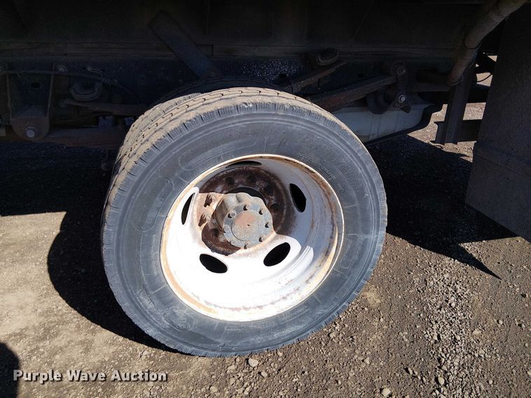 image for item EC1276 2008 Ford F450 Super Duty flatbed truck