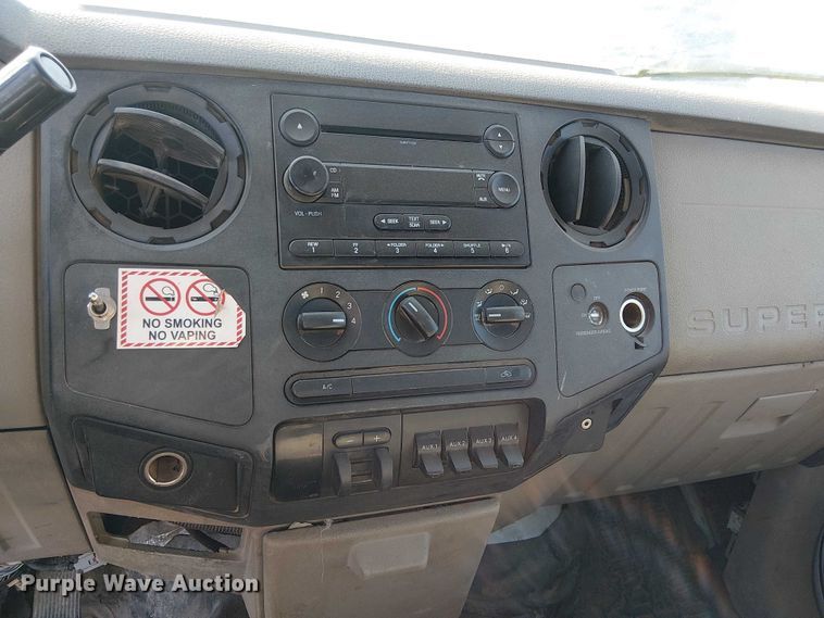 image for item EC1277 2008 Ford F450 Super Duty flatbed truck