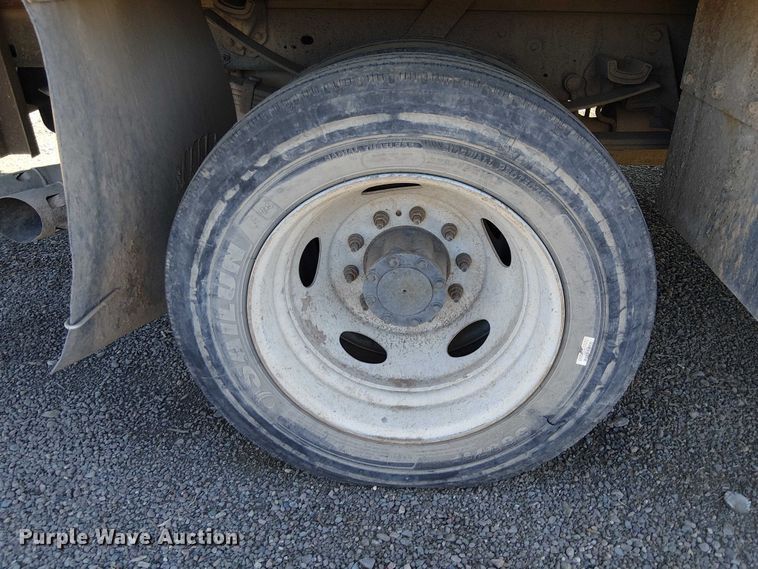 image for item EC1277 2008 Ford F450 Super Duty flatbed truck