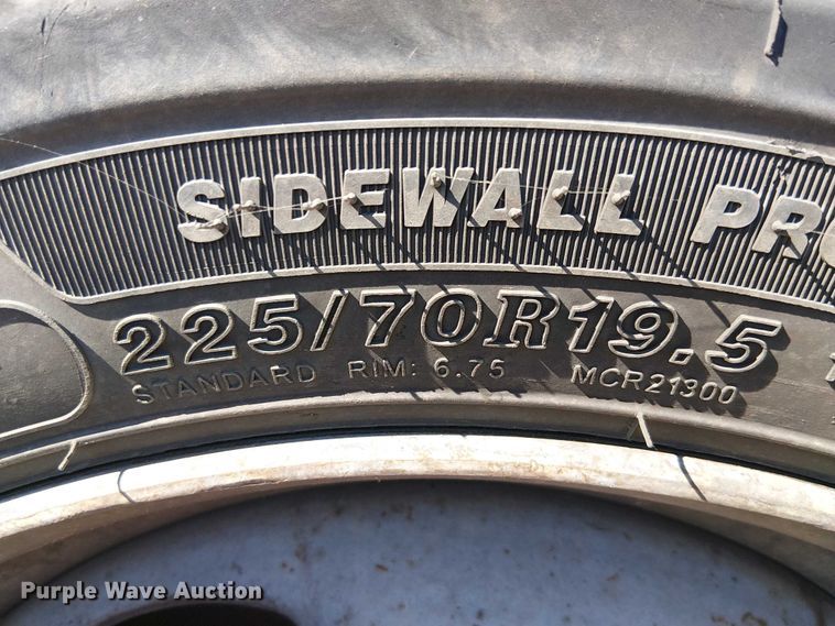 image for item EC1277 2008 Ford F450 Super Duty flatbed truck