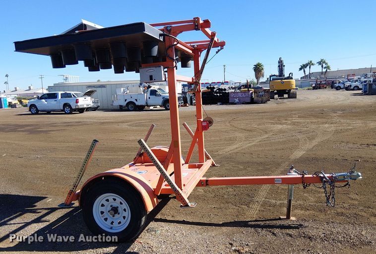 image for item EC1278 2013 Wanco WTSP arrow board trailer