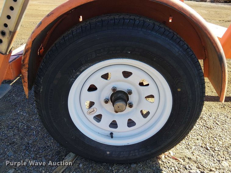 image for item EC1278 2013 Wanco WTSP arrow board trailer