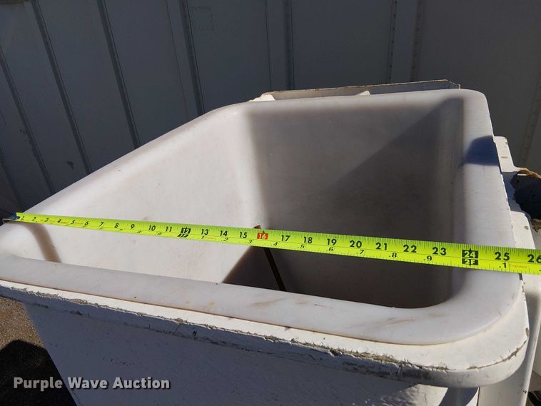 image for item EC1280 2008 Ford F450 Super Duty bucket truck