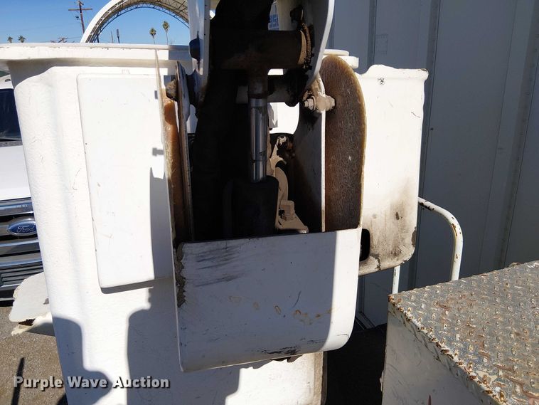 image for item EC1280 2008 Ford F450 Super Duty bucket truck