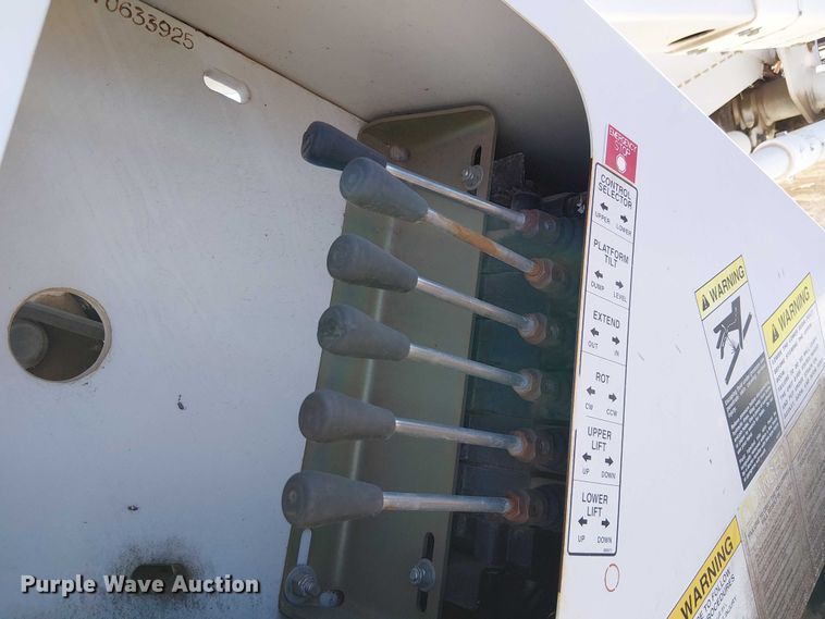 image for item EC1280 2008 Ford F450 Super Duty bucket truck