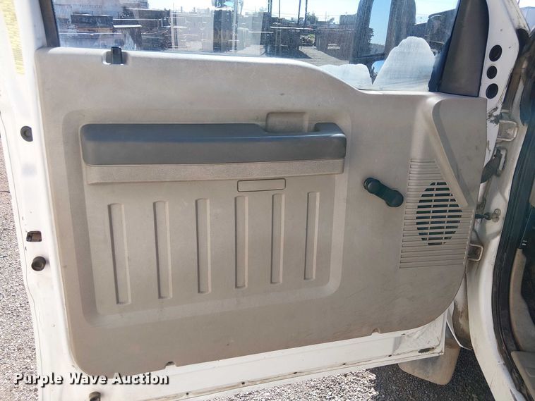 image for item EC1280 2008 Ford F450 Super Duty bucket truck