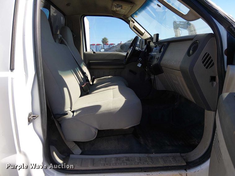 image for item EC1280 2008 Ford F450 Super Duty bucket truck