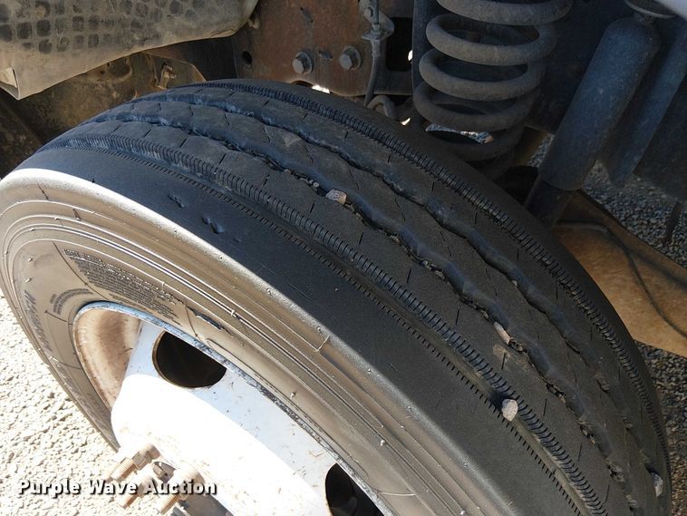 image for item EC1280 2008 Ford F450 Super Duty bucket truck