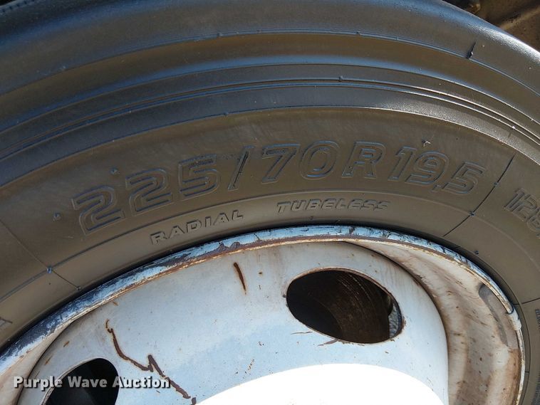 image for item EC1280 2008 Ford F450 Super Duty bucket truck