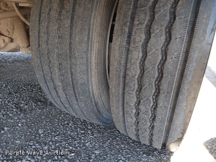 image for item EC1280 2008 Ford F450 Super Duty bucket truck